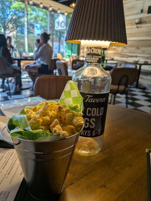 Nettie's Tavern by null