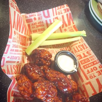 Applebee's Grill + Bar - Honey BBQ boneless wings - American Near Me - El Cajon, California Applebee's Grill + Bar - Honey BBQ boneless wings - American Near Me - El Cajon, California