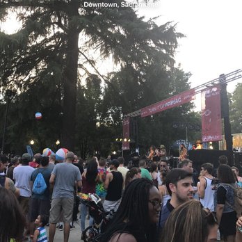 Cesar Chavez Plaza - Parks Near Me - Sacramento, California