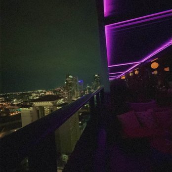 Beacon - Beacon View Outside seating - Cocktail Bars Near Me - Tampa, Florida Beacon - Beacon View Outside seating - Cocktail Bars Near Me - Tampa, Florida