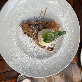 It's Italia - Fresh homemade apple Pie - Italian Near Me - Half Moon Bay, California