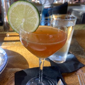 Paradiso - Como la flor - Bars Near Me - Dallas, Texas