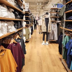 Uniqlo