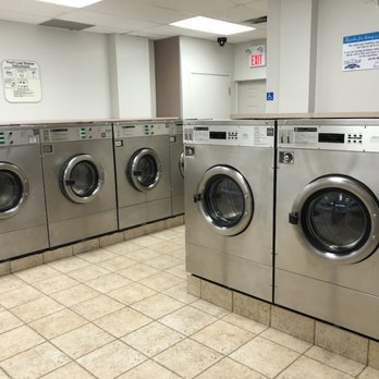 CherryHill Laundromat - 6 Maytag 35lbs Washers - Laundromat Near Me - Fergus, Ontario CherryHill Laundromat - 6 Maytag 35lbs Washers - Laundromat Near Me - Fergus, Ontario