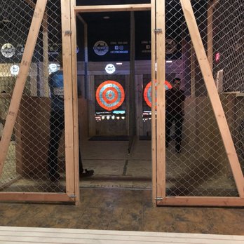 Axe Habits - Interactive lanes - Axe Throwing Near Me - Miami, Florida Axe Habits - Interactive lanes - Axe Throwing Near Me - Miami, Florida