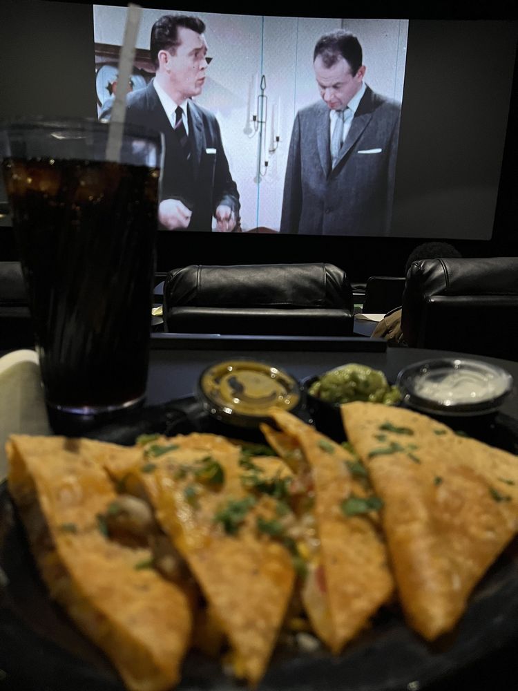 Flix Brewhouse - Des Moines