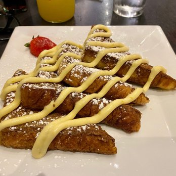Mango Mangeaux - Mango French Toast - New American Near Me - Hampton, Virginia Mango Mangeaux - Mango French Toast - New American Near Me - Hampton, Virginia
