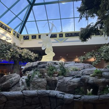 Foxwoods Resort Casino - Casinos Near Me - Mashantucket, Connecticut