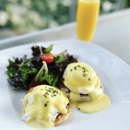 Eggs Benedict