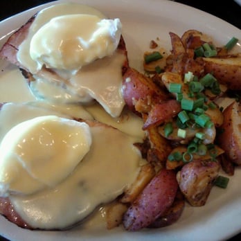 Fat Nat's Eggs - Eggs Benedict - New American Near Me - St. Anthony, Minnesota Fat Nat's Eggs - Eggs Benedict - New American Near Me - St. Anthony, Minnesota