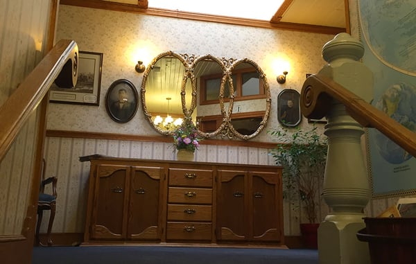Mariposa Hotel Inn by null