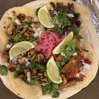 Dos Chamucos Taqueria - Mexican Near Me - Seattle, Washington Dos Chamucos Taqueria - Mexican Near Me - Seattle, Washington
