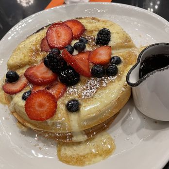 Ritual House - Crème brûlée waffles 10/10 - Breakfast & Brunch Near Me - Pittsburgh, Pennsylvania Ritual House - Crème brûlée waffles 10/10 - Breakfast & Brunch Near Me - Pittsburgh, Pennsylvania