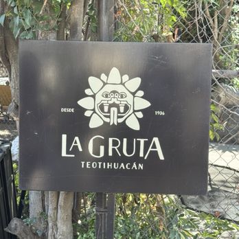 La Gruta - Mexican Near Me - Teotihuacán de Arista, MEX