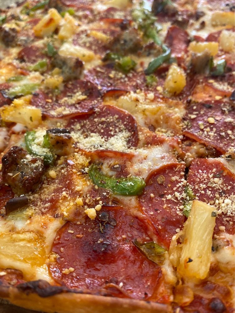 DOMINO’S PIZZA Updated October 2024 43 Photos & 236 Reviews 1776