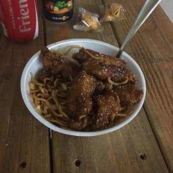 China Bistro - Orange Chicken with chow mein. - Chinese Near Me - Bakersfield, California China Bistro - Orange Chicken with chow mein. - Chinese Near Me - Bakersfield, California