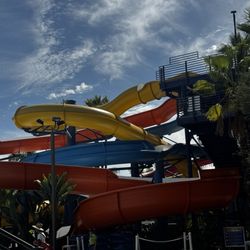The Wave Waterpark - First time here we had to pay full price for some water slides that aren't working and they didn't even tell us when we paid