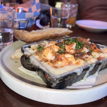 Due West - Lobster Mac and cheese - Cocktail Bars Near Me - New York, New York