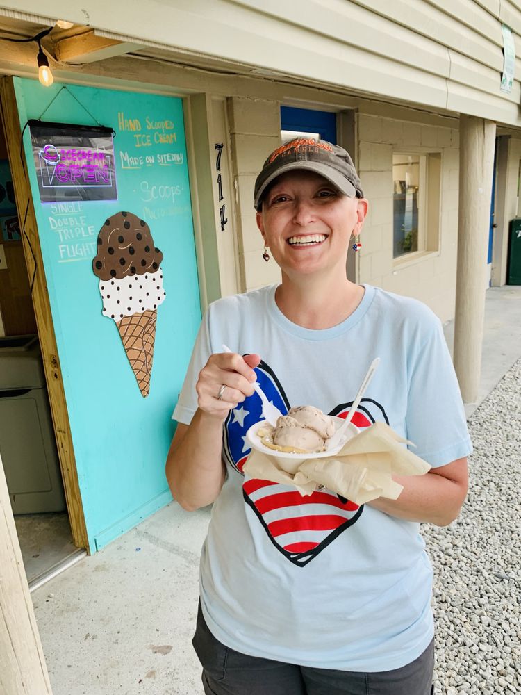 Scoops Microcreamery