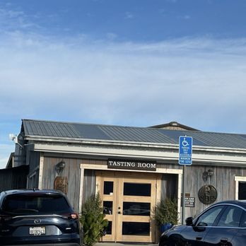 3 Steves Winery - entrance - Wineries Near Me - Livermore, California 3 Steves Winery - entrance - Wineries Near Me - Livermore, California