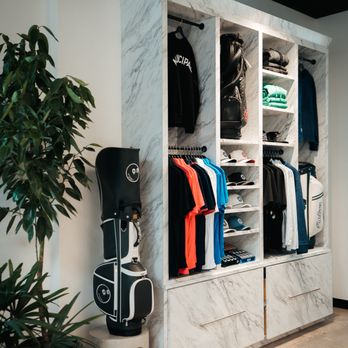 Studio Golf South Bay - Merchandise area - Golf Lessons Near Me - El Segundo, California Studio Golf South Bay - Merchandise area - Golf Lessons Near Me - El Segundo, California