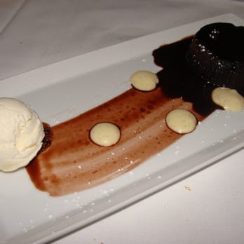Michael's Restaurant - Chocolate Cake (dienLA) - New American Near Me - Santa Monica, California Michael's Restaurant - Chocolate Cake (dienLA) - New American Near Me - Santa Monica, California