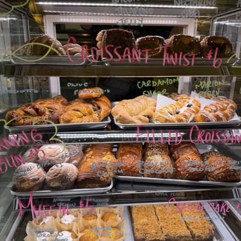 MANNA BAKERY - Updated February 2026 - 44 Photos & 21 Reviews - 237