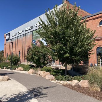 REI - Hiking Near Me - Denver, Colorado
