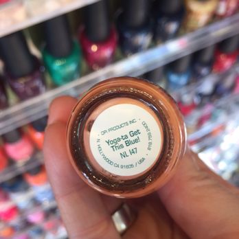 7 Nail Spa - Blue, huh? I'm not colorblind... - Nail Salons Near Me - Santa Rosa, California