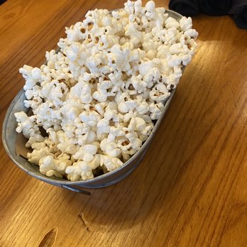 Open Road - Rosslyn - Popcorn when you sit down!!! - American Near Me - Arlington, Virginia