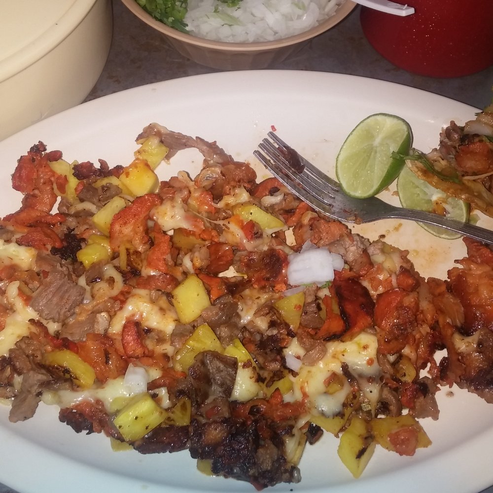 Taquería Huitepec - Alambre or just melted cheese on meat - Tacos Near Me - León, GUA