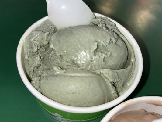 Ted & Wally's Ultra-Premium Ice Cream by null