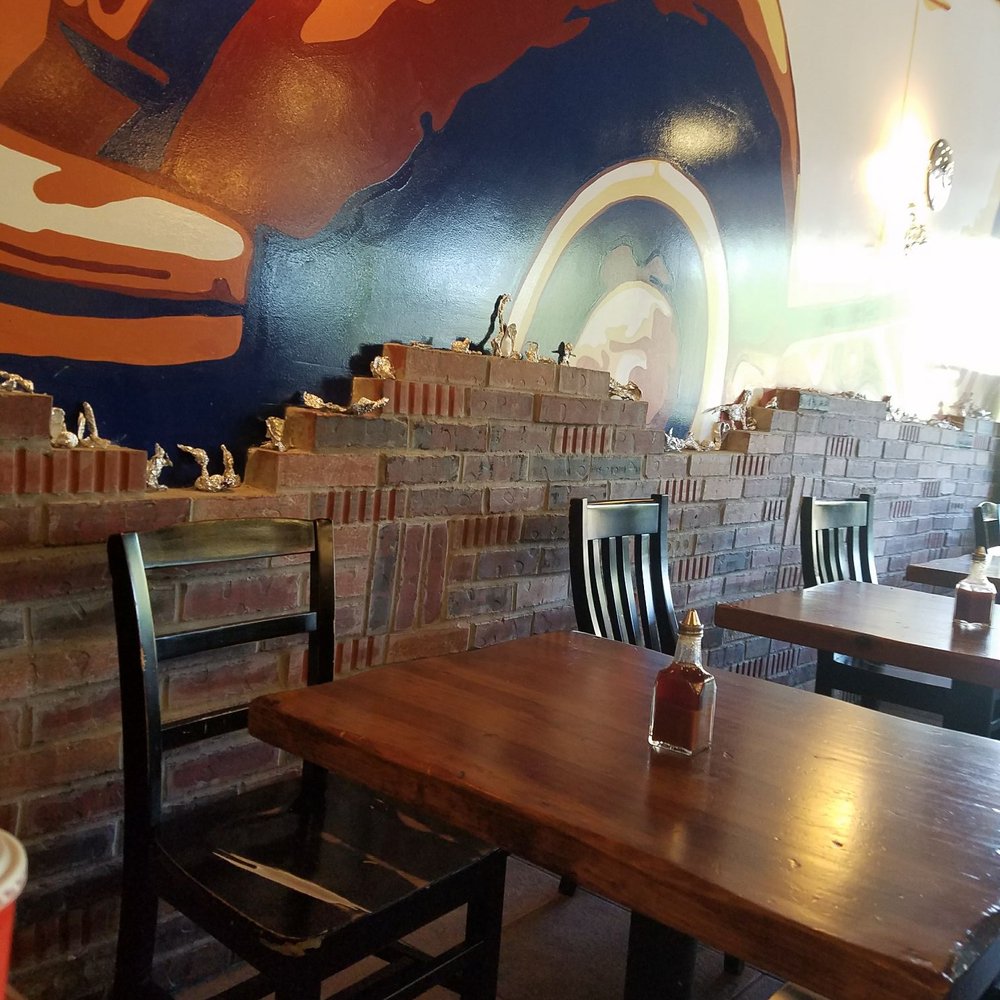 Freebirds World Burrito - Dining area with foil origami - Tex-Mex Near Me - Irving, Texas Freebirds World Burrito - Dining area with foil origami - Tex-Mex Near Me - Irving, Texas