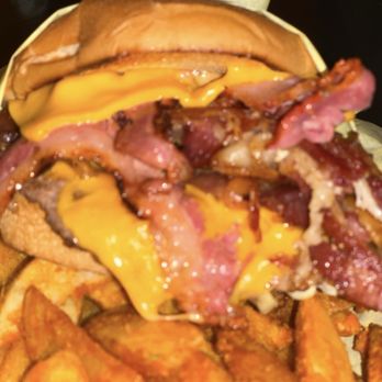 Hodad's - Mini Bacon cheeseburger with pastrami - Burgers Near Me - San Diego, California Hodad's - Mini Bacon cheeseburger with pastrami - Burgers Near Me - San Diego, California