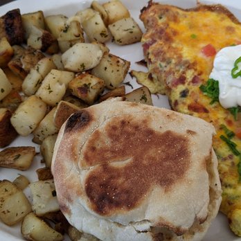 Le Peep - Omni Omelette - Breakfast & Brunch Near Me - Edison, New Jersey Le Peep - Omni Omelette - Breakfast & Brunch Near Me - Edison, New Jersey