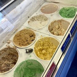 Moosie's Ice Cream Parlor - Ice cream varieties