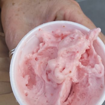 Centifonti's Restaurant - Strawberry gelato - Desserts Near Me - La Mesa, California