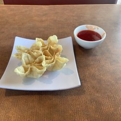 Zheng Zhong - Sweet & Sour sauce, with Crab Rangoon.