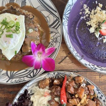Enseamada Cafe - Filipino Near Me - Everett, Washington