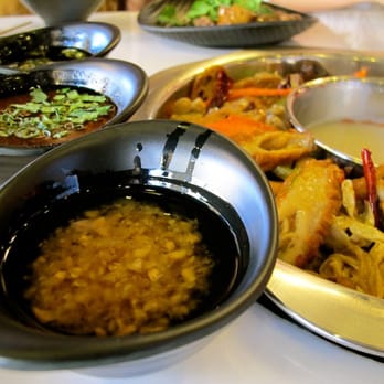 Duo-Pot 一鍋兩吃 - Szechuan Near Me - Rowland Heights, California
