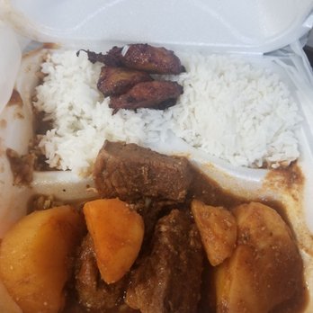 The Black Beans Cafe - Carne con papas (beans not pictured)- kind of like a beef stew with sauce and potatos. - Latin American Near Me - Hollywood, Florida