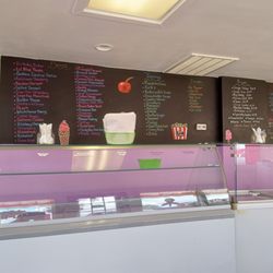 Bellas Cafe and Ice Cream