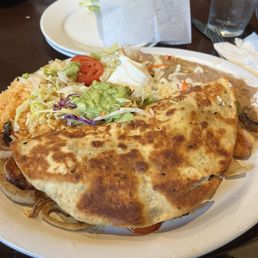 92. Fajita Quesadilla Camaron 92. Fajita Quesadilla Camaron