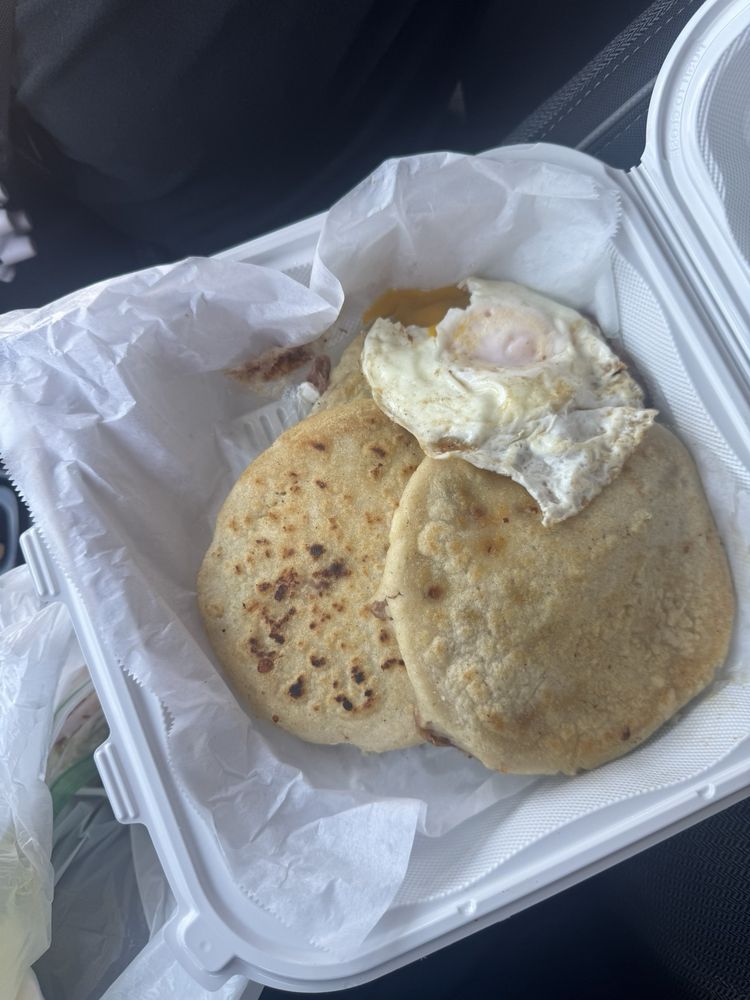 Platanito Latin Cuisine