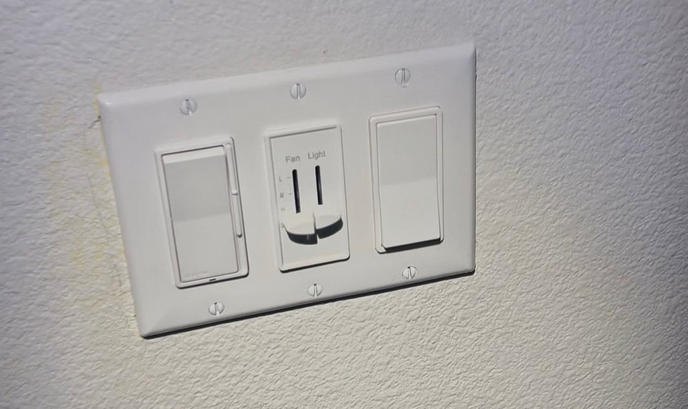Slide of Smart Link Electric