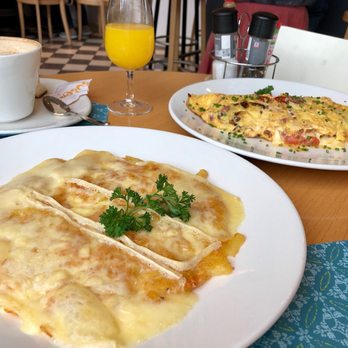 Suters Meile - Hashbrowns with cheese and a 3 egg omelette with all the add-ons! - Bakeries Near Me - Luzern, LU Suters Meile - Hashbrowns with cheese and a 3 egg omelette with all the add-ons! - Bakeries Near Me - Luzern, LU
