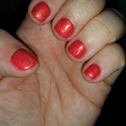 I got a great gel manicure while I grow my nails out! This is a "mood changing" polish, so when it's cold, it's more of a maroon color :) I got a great gel manicure while I grow my nails out! This is a "mood changing" polish, so when it's cold, it's more of a maroon color :)