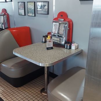 Nana Dee's Diner - Diners Near Me - Mesa, Arizona