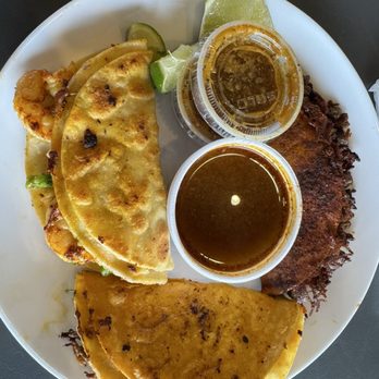 El Fogon - Taco Trio - Tacos Near Me - Phoenix, Arizona