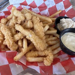 Westwind Bar and Grill - Calamari with fries